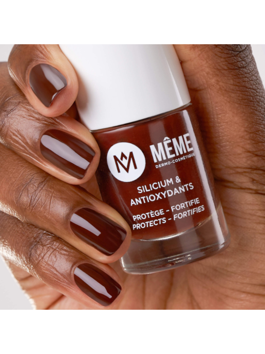 Meme esmalte de uñas 10ml color Christine chocolate 10